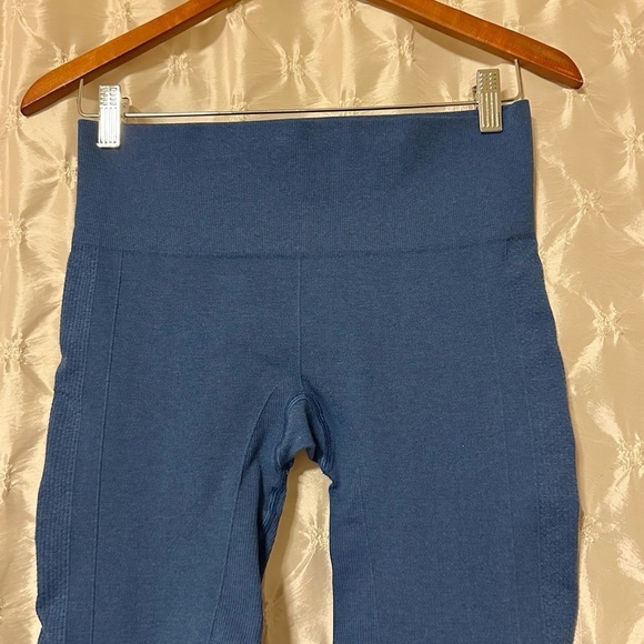 Lululemon Blue Ebb to Street Seamless Leggings Pants - Picture 5 of 15